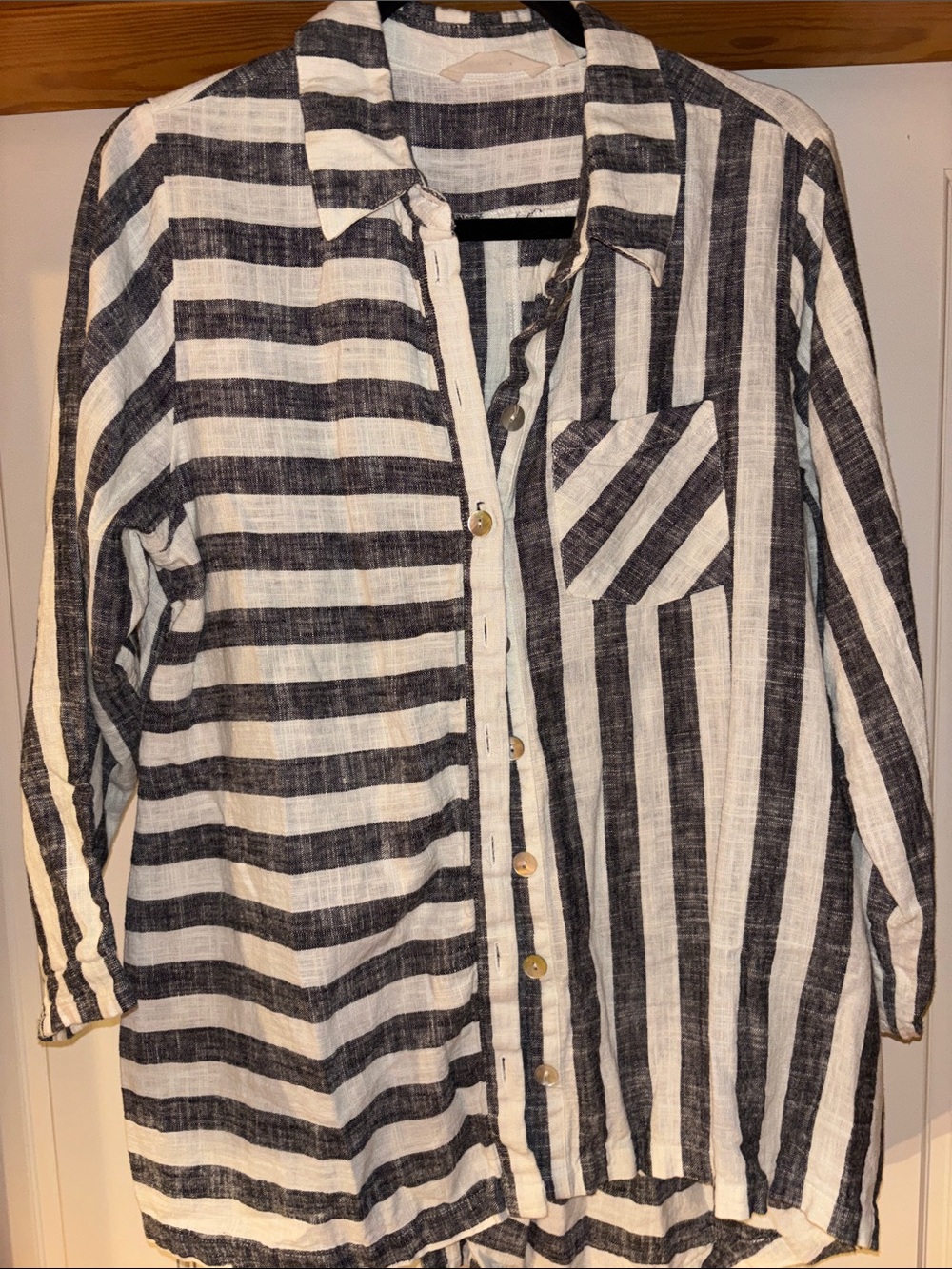 Soft Surroundings Black and White Striped Casual Button-Down Shirt
